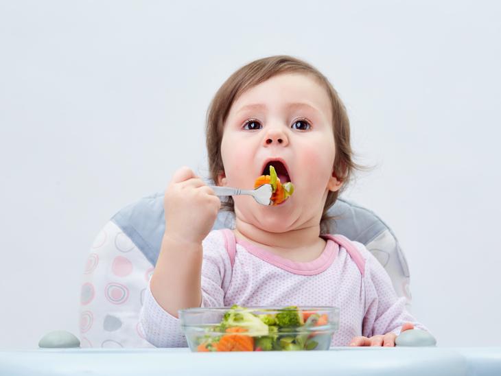 baby solid food spoon